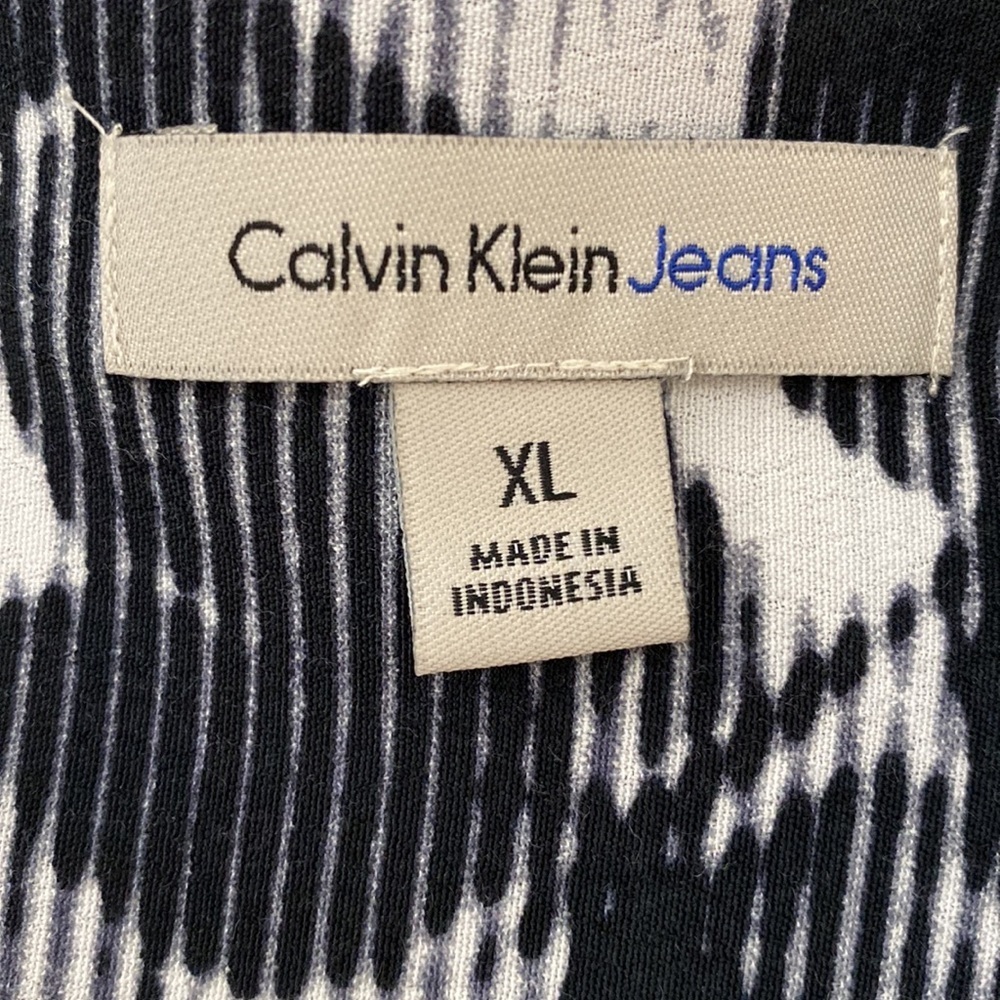 Calvin Klein Utility Button Down Top Shutter Leaf… - image 3